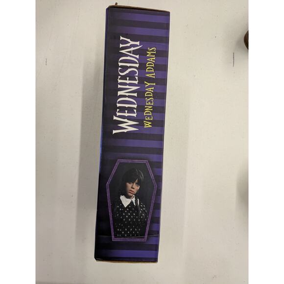 NECA Toony Terrors - Wednesday - WEDNESDAY ADDAMS (Nevermore  NECA Wednesday Addams Figure Doll TV Series Collectible w/ Accessories